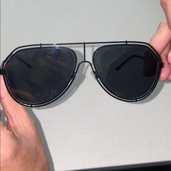 Worn once!!! Comes with white DG case - Picture 3 of 3